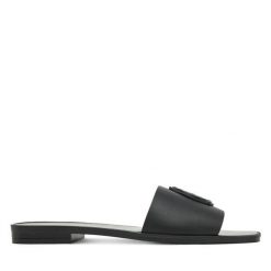 Klapki Just Cavalli. Czarne klapki Just Cavalli, bez wzorów, bez obcasa. Za 459.99 zł.
