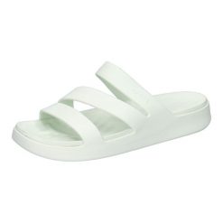 Klapki Crocs Getaway Strappy W Damskie. Niebieskie klapki Crocs, bez wzorów, bez obcasa. Za 174.75 zł.