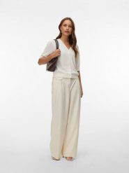 Vero Moda Kardigan w kolorze kremowym rozmiar: XL. Brązowe kardigany Vero Moda, s, bez wzorów, z wiskozy. Za 82.99 zł.