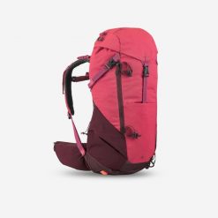 Plecak turystyczny Quechua MH500 20 litrów. Czerwone plecaki QUECHUA, bez wzorów, z tkaniny. W wyprzedaży za 179.99 zł.