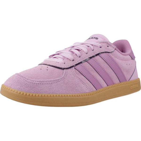 Buty ADIDAS BREAKNET SLEEK J Rose. Czerwone trekkingi Adidas, ze skóry, trekkingowe. Za 229.00 zł.