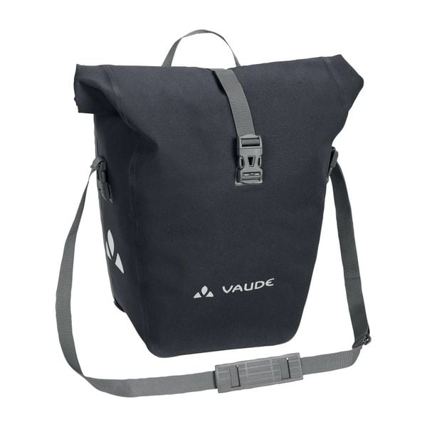Tylna torba VAUDE Aqua Back Deluxe. Czarne torby na ramię Vaude, bez wzorów, z materiału, klasyczne, na ramię, bez dodatków. Za 700.75 zł.