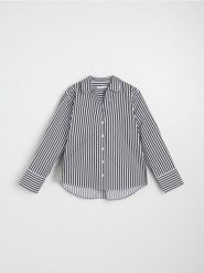 Koszula z kołnierzykiem w paski - czarny. Czarne koszule Sinsay, l, bez wzorów, bez kołnierzyka, bez ramiączek. Za 49.99 zł.