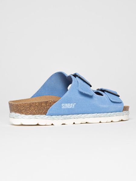 Sunbay Skórzane klapki "Turmero" w kolorze błękitnym rozmiar: 38. Niebieskie klapki Sunbay, bez wzorów, ze skóry, z otwartym noskiem, bez obcasa. Za 179.95 zł.