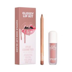 KYLIE COSMETICS Kylie Cosmetics Glossy Lip Kit - Candy Pink Zestawy kosmetyków do makijażu 1 g 717 - COCONUT. Zestawy KYLIE COSMETICS. Za 170.00 zł.