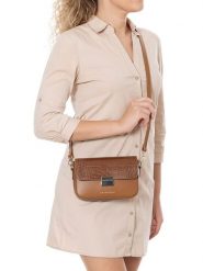 Lia Biassoni Skórzana torebka "Ruga" w kolorze karmelowym - 21 x 14 x 5 cm rozmiar: onesize. Brązowe torby na ramię Lia Biassoni, bez wzorów, z materiału, na ramię, bez dodatków. Za 217.99 zł.