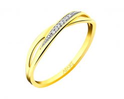 Pierścionek z żółtego złota z diamentami - 0,02 ct - próba 375. Żółte pierścionki Apart, z diamentem, złote. Za 1,090.00 zł.