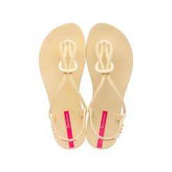 Sandały plażowe damskie Ipanema Trendy Fem. Żółte sandały Ipanema, bez wzorów, z materiału, bez obcasa, bez zapięcia. Za 167.00 zł.
