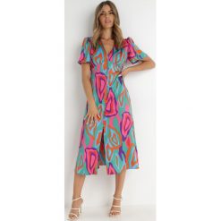 Zielono-Różowa Sukienka Eudiche. Zielone sukienki Born2be, na imprezę, na lato, m, z aplikacjami, bez kołnierzyka, bez ramiączek, midi. Za 159.99 zł.