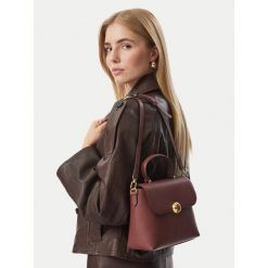 Torebka Furla. Czerwone torebki klasyczne Furla, bez wzorów, bez dodatków. Za 1,659.00 zł.