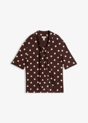 Bluzka z krawatką. Fioletowe bluzki bonprix, bez wzorów, eleganckie, bez kołnierzyka, bez ramiączek. Za 79.99 zł.