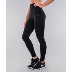 Klasyczne legginsy z wysokim stanem. Czarne legginsy Carpatree, bez zapięcia, na fitness i siłownię. Za 164.99 zł.