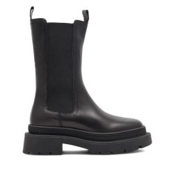 Botki GINO ROSSI. Czarne botki Gino Rossi, bez wzorów, bez obcasa, na płaskiej podeszwie, bez zapięcia. Za 429.99 zł.