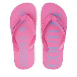 Japonki Versace Jeans Couture. Czerwone klapki Versace Jeans Couture, bez wzorów, z jeansu, bez obcasa. Za 249.99 zł.