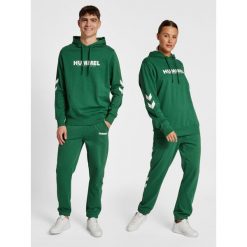 Bluza z logo Hummel Legacy. Zielone bluzy Hummel, m, bez wzorów, bez kaptura. W wyprzedaży za 138.65 zł.
