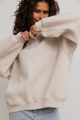 Bluza damska o prostym kroju w kolorze LATTE MELANGE - OHIO-UNI. Brązowe bluzy Marsala, m, bez wzorów, z bawełny, bez kaptura. Za 349.90 zł.