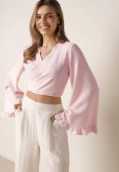 Różowa Wiskozowa Bluzka z Rozkloszowanymi Rękawami z Falbankami i Wiązaniem Basoclus. Czerwone bluzki Born2be, bez wzorów, z jeansu, eleganckie, bez kołnierzyka, bez ramiączek. Za 89.99 zł.