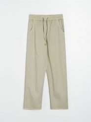 Jeansy jogger balloon z efektem sprania z lyocellem - zielony. Zielone jeansy Sinsay, bez wzorów. Za 59.99 zł.