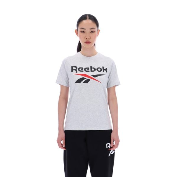 Koszulka damska Reebok Gym & Pilates. Szare bluzki Reebok, l, bez wzorów, z bawełny, sportowe, bez kołnierzyka, bez ramiączek. Za 129.99 zł.