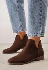 Brązowe Płaskie Botki VICES z Ozdobnymi Wycięciami po Bokach i Suwakiem z Tyłu Isirelin. Brązowe botki Born2be, bez wzorów, z jeansu, bez obcasa, na płaskiej podeszwie, bez zapięcia. Za 109.99 zł.