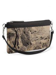 Reisenthel Torebka w kolorze beżowym - 26 x 15 cm rozmiar: onesize. Brązowe torby na ramię Reisenthel, bez wzorów, z materiału, na ramię, bez dodatków. Za 86.99 zł.