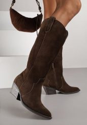 Brązowe Zamszowe Kozaki Kowbojki na Stożkowym Obcasie Sevra. Brązowe kozaki Born2be, z jeansu, bez obcasa, na obcasie, bez zapięcia. Za 249.99 zł.