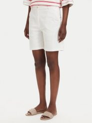 Gant Szorty materiałowe 4020130 Kremowy Regular Fit. Białe szorty GANT, bez wzorów, z bawełny. Za 462.99 zł.