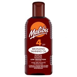 Malibu Bronzing Tanning Oil olejek do opalania brązujący tropikalny kokos SPF4 Ochrona przeciwsłoneczna 200 ml. Kremy do opalania Malibu. Za 53.99 zł.