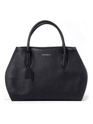COCCINELLE Skórzana torebka w kolorze czarnym - 30 x 20 x 13 cm rozmiar: onesize. Czarne torby na ramię Coccinelle, bez wzorów, z materiału, przez ramię, bez dodatków. Za 924.63 zł.