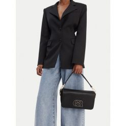 Torebka GINO ROSSI. Czarne torebki klasyczne Gino Rossi, bez wzorów, bez dodatków. Za 279.99 zł.
