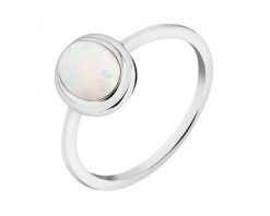 Pierścionek srebrny z opalem syntetycznym. Szare pierścionki Apart, z opalem, srebrne. Za 159.00 zł.