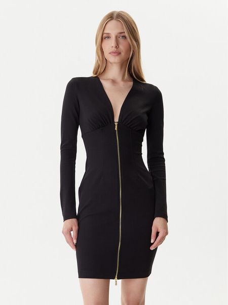 Just Cavalli Sukienka dzianinowa 79PAO937 J0092 Czarny Slim Fit. Czarne sukienki Just Cavalli, bez wzorów, z dzianiny, bez kołnierzyka, bez ramiączek. Za 949.99 zł.