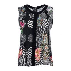 Desigual top damski XS czarny. Czarne topy Desigual, xs, bez wzorów, bez kołnierzyka, bez ramiączek. W wyprzedaży za 221.00 zł.