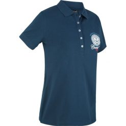 Shirt polo z bawełny pique z nadrukiem, krótki rękaw bonprix ciemnoniebieski. Niebieskie koszulki polo bonprix, bez wzorów, z bawełny, bez kołnierzyka, bez ramiączek. Za 21.99 zł.