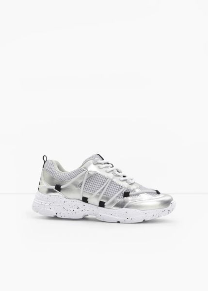 Sneakersy chunky. Szare obuwie sportowe bonprix, bez zapięcia. Za 99.99 zł.