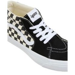 Buty Vans Sk8-Mid Reissue 83 Czarny. Czarne trampki Vans, bez wzorów, z tkaniny, bez zapięcia. Za 468.10 zł.
