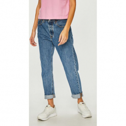 Levi's - Jeansy 501. Niebieskie jeansy Levi's®, s, bez wzorów, z podwyższonym stanem. W wyprzedaży za 319.90 zł.