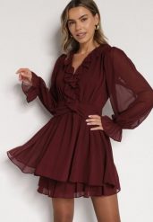 Bordowa Rozkloszowana Sukienka z Falbankami i Siateczkowymi Rękawami Zennisa. Czerwone sukienki Born2be, do pracy, l, bez wzorów, z poliesteru, biznesowe, bez kołnierzyka, bez ramiączek, rozkloszowane. Za 149.99 zł.