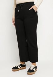 Czarne Spodnie Dresowe z Bawełną z Kieszeniami Halithra. Czarne spodnie dresowe Born2be, plus size, bez wzorów, z bawełny. Za 39.99 zł.