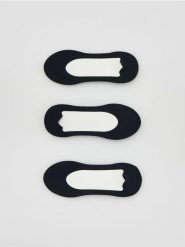 Stopki 3 pack - czarny. Czarne skarpety Reserved, bez wzorów. Za 49.99 zł.