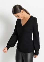 Sweter z dzianiny o gładkim splocie drobnych oczek. Czarne swetry bonprix, bez wzorów, z dzianiny, bez ramiączek. Za 99.99 zł.