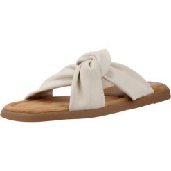 Sandały UNISA CAMBY GRA Biały. Białe sandały Unisa, bez wzorów, ze skóry, sportowe, bez obcasa, bez zapięcia. Za 351.99 zł.