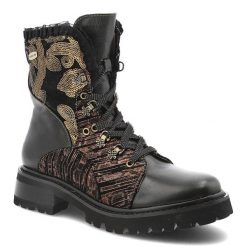 Czarne Botki Laura Vita Modne Obuwie Damskie Premium. Czarne botki Laura Vita, z aplikacjami, ze skóry, bez obcasa, bez zapięcia. Za 467.99 zł.