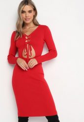 Czerwona Dzianinowa Sukienka Midi z Wycięciem i Wiązaniem Filila. Czerwone sukienki Born2be, na imprezę, bez wzorów, z dzianiny, bez kołnierzyka, bez ramiączek, midi, dopasowane. Za 109.99 zł.