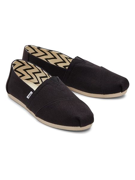 TOMS Espadryle w kolorze czarnym rozmiar: 43,5. Czarne espadryle Toms, bez wzorów, bez obcasa, bez zapięcia. Za 119.95 zł.