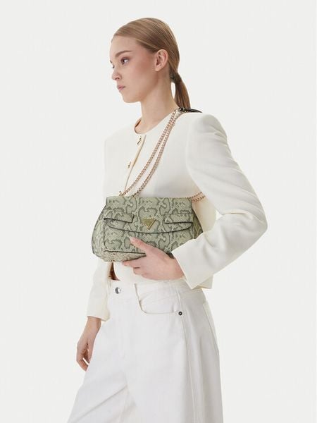 Guess Torebka Serenova HWKG80 91210 Zielony. Zielone torebki klasyczne Guess, z aplikacjami, ze skóry, bez dodatków. Za 579.99 zł.