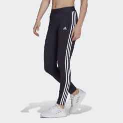 Legginsy LOUNGEWEAR Essentials 3-Stripes. Białe legginsy Adidas, xs, bez wzorów, do biegania. Za 81.00 zł.