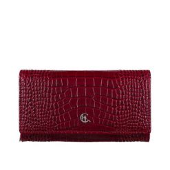 Portfel skórzany damski Canaletto ze skóry z wzorem krokodyla – ochrona RFID i wyjątkowy styl PD1634s162 RFID. Brązowe portfele bez wzorów, ze skóry. Za 190.00 zł.