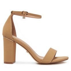 Sandały DeeZee. Brązowe sandały DeeZee, bez wzorów, bez obcasa, na słupku, bez zapięcia. Za 139.99 zł.