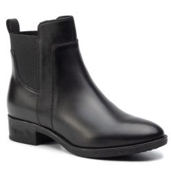 Botki Geox. Czarne botki Geox, bez wzorów, bez obcasa, na płaskiej podeszwie, bez zapięcia. Za 589.99 zł.